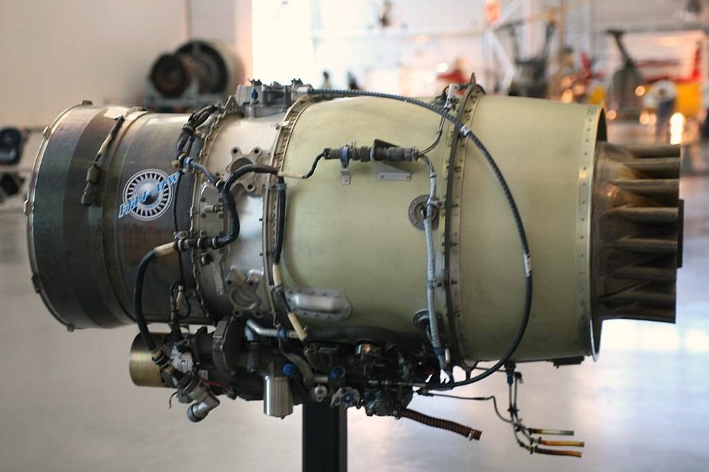 Smallest Private Jet Engine: Top 7 Models Redefining Efficiency and Luxury FJ44